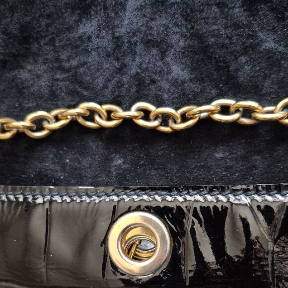 Yves SAINT Laurent, River Gauche,patent Leather Catwalk Flap Bag - Picture 7 of 11